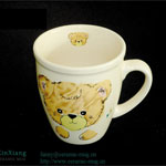 Khaki wide mouthed bear ceramic coffee mugs with handle