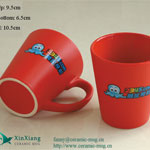 Red wide mouthed matte promotional ceramic coffee mugs with logo